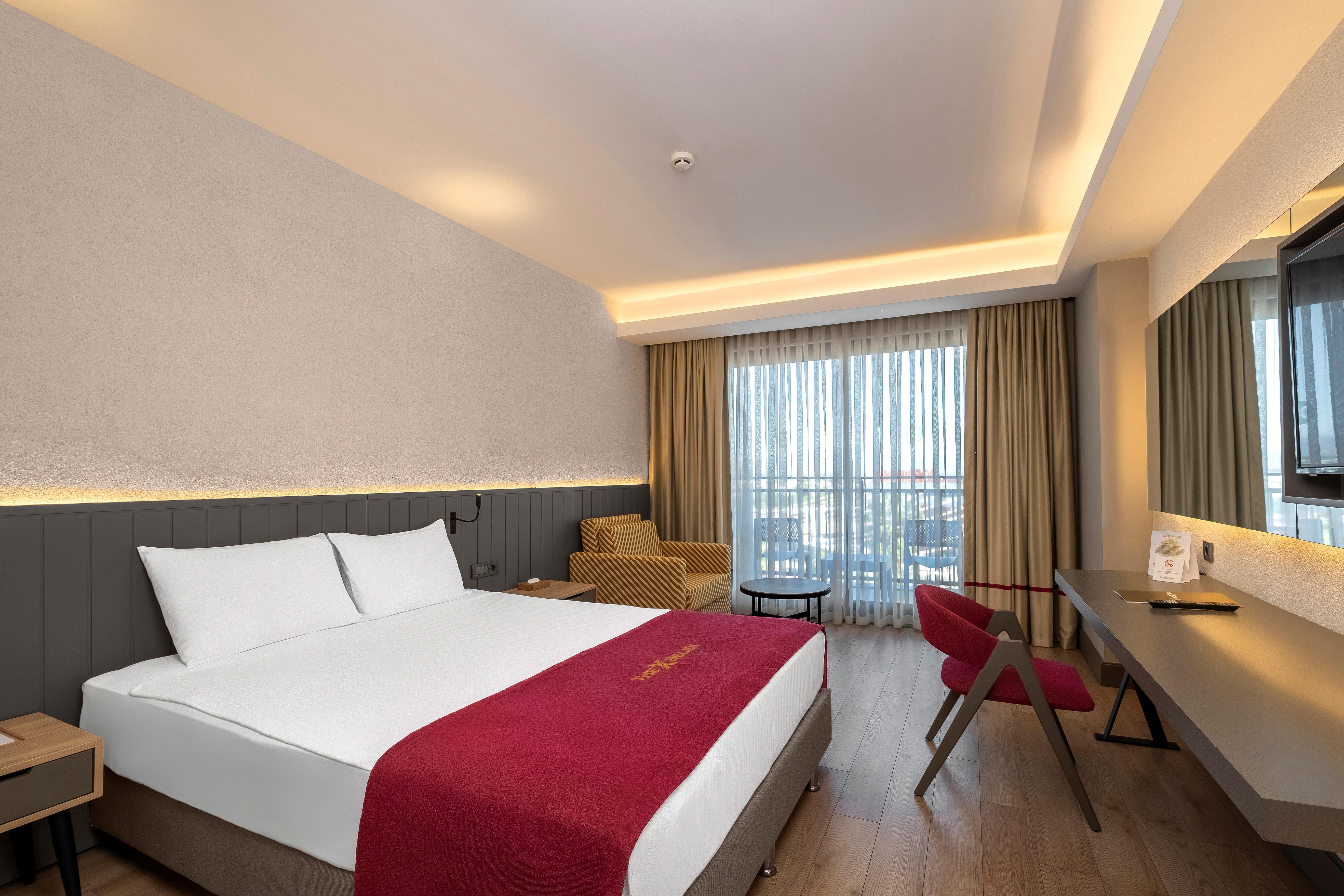 Hotel The X Belek slide 3