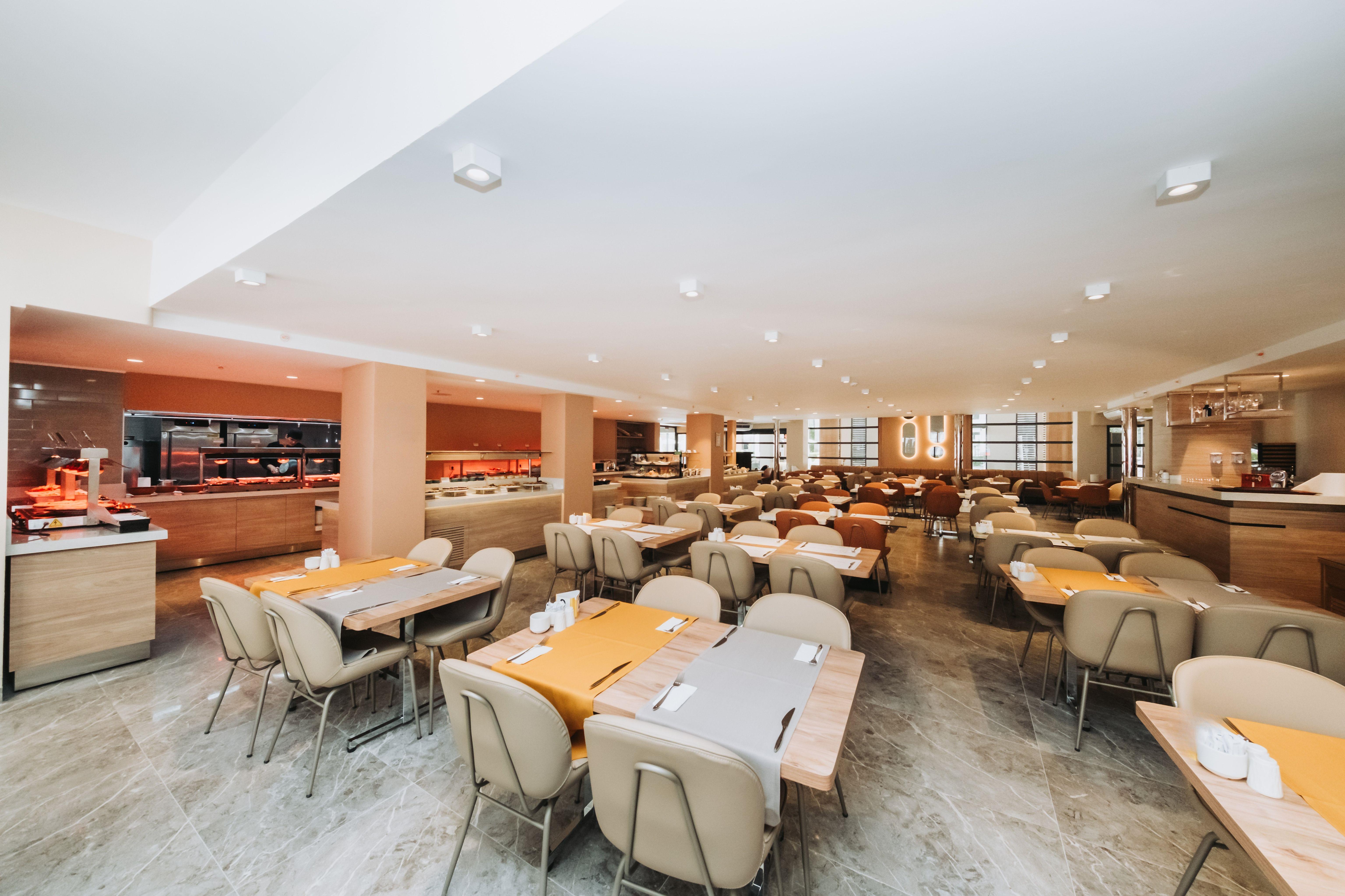 Hotel Blue Bay Style slide 4