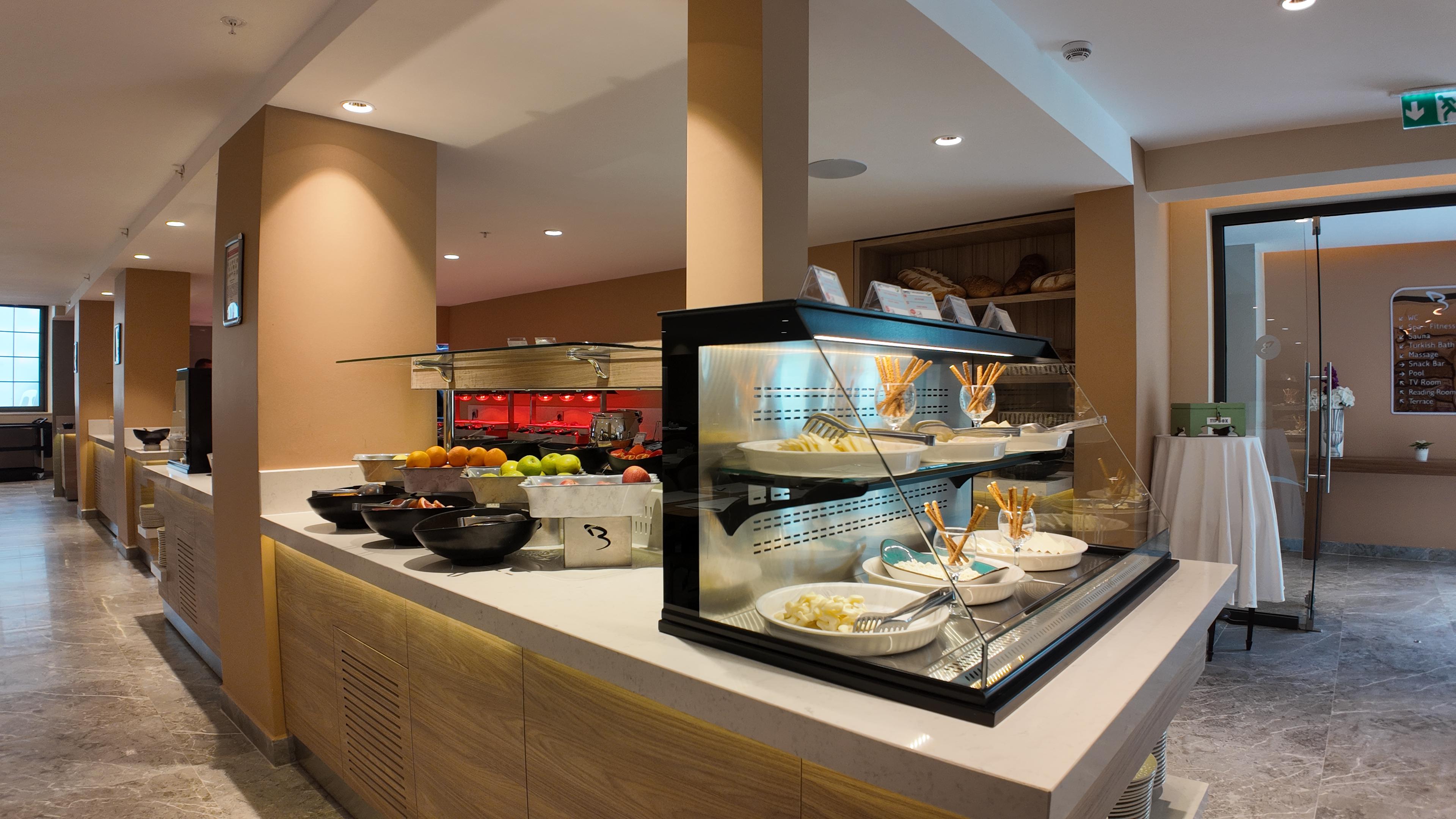 Hotel Blue Bay Style slide 5