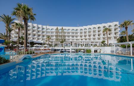 Hotel Golden Coast Beach