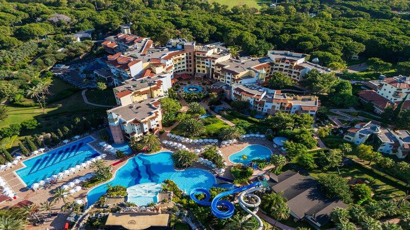 Hotel Limak Arcadia slide 2