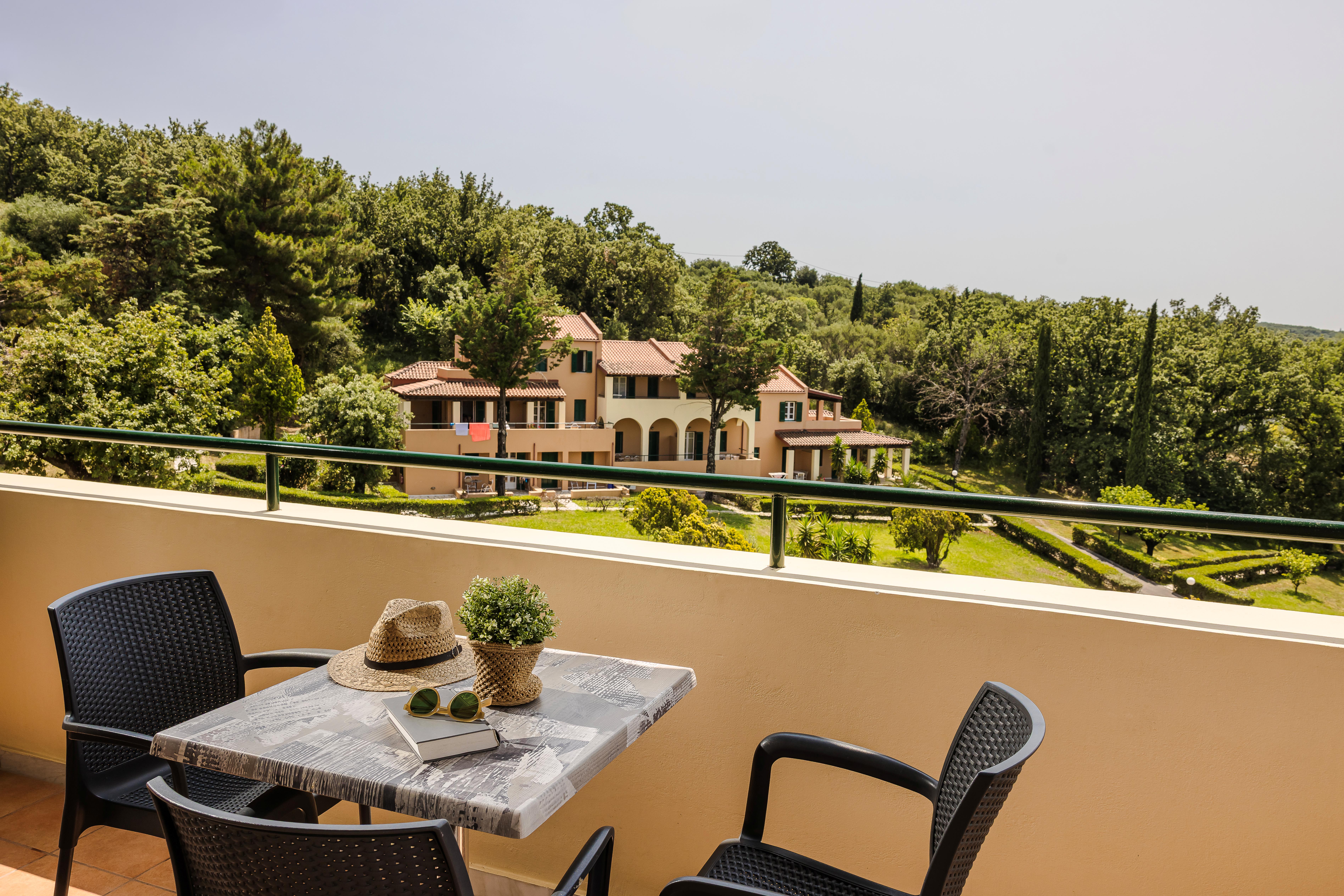 Lejlighedshotel Century Resort slide 4