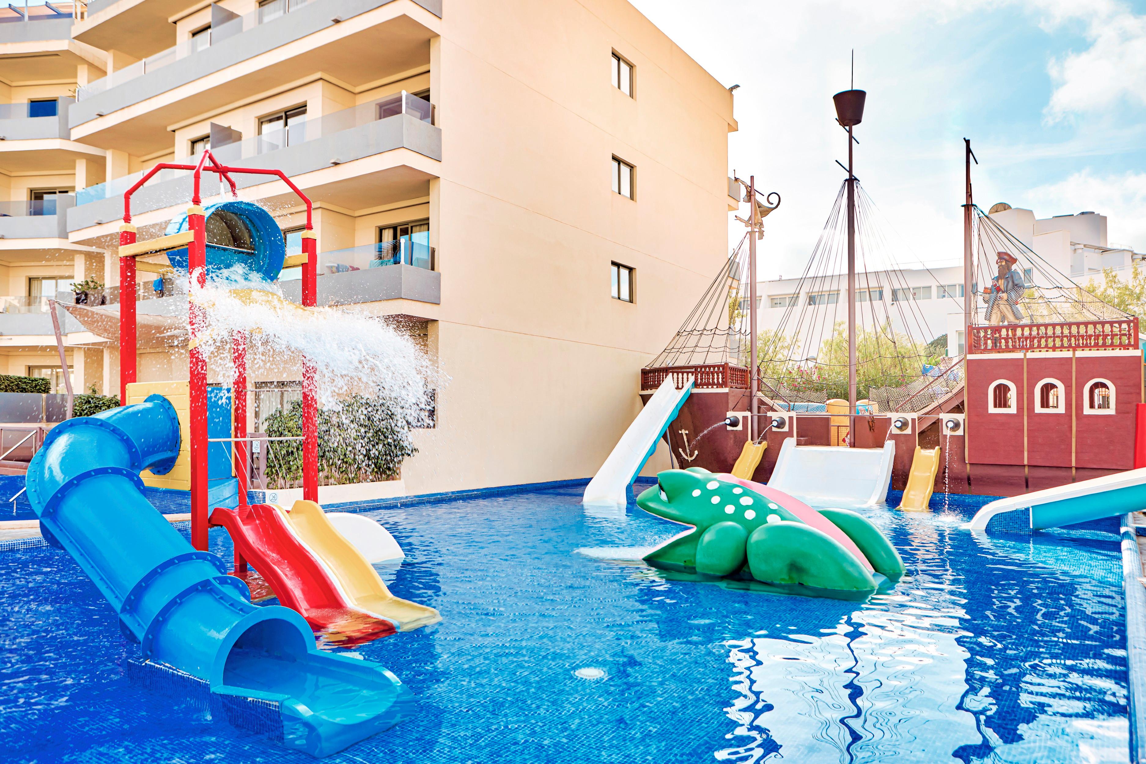 Zafiro Palmanova & Spa slide 2