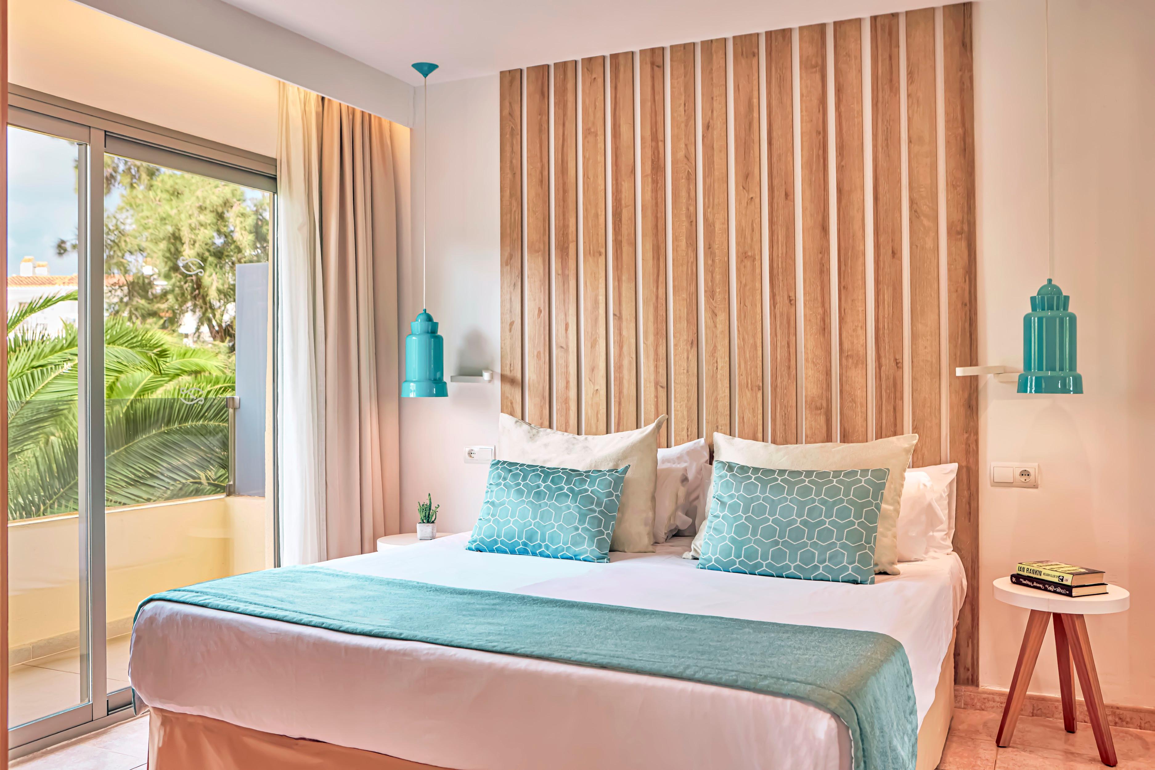 Zafiro Palmanova & Spa slide 3