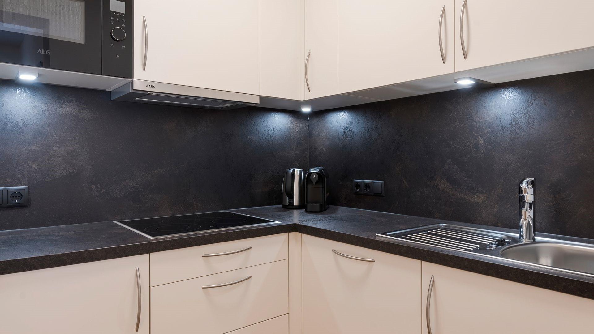 Anthonys Peaks & Pillows - Lejlighed slide 5