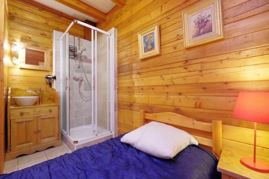 Chalet Le Lauzon slide 5