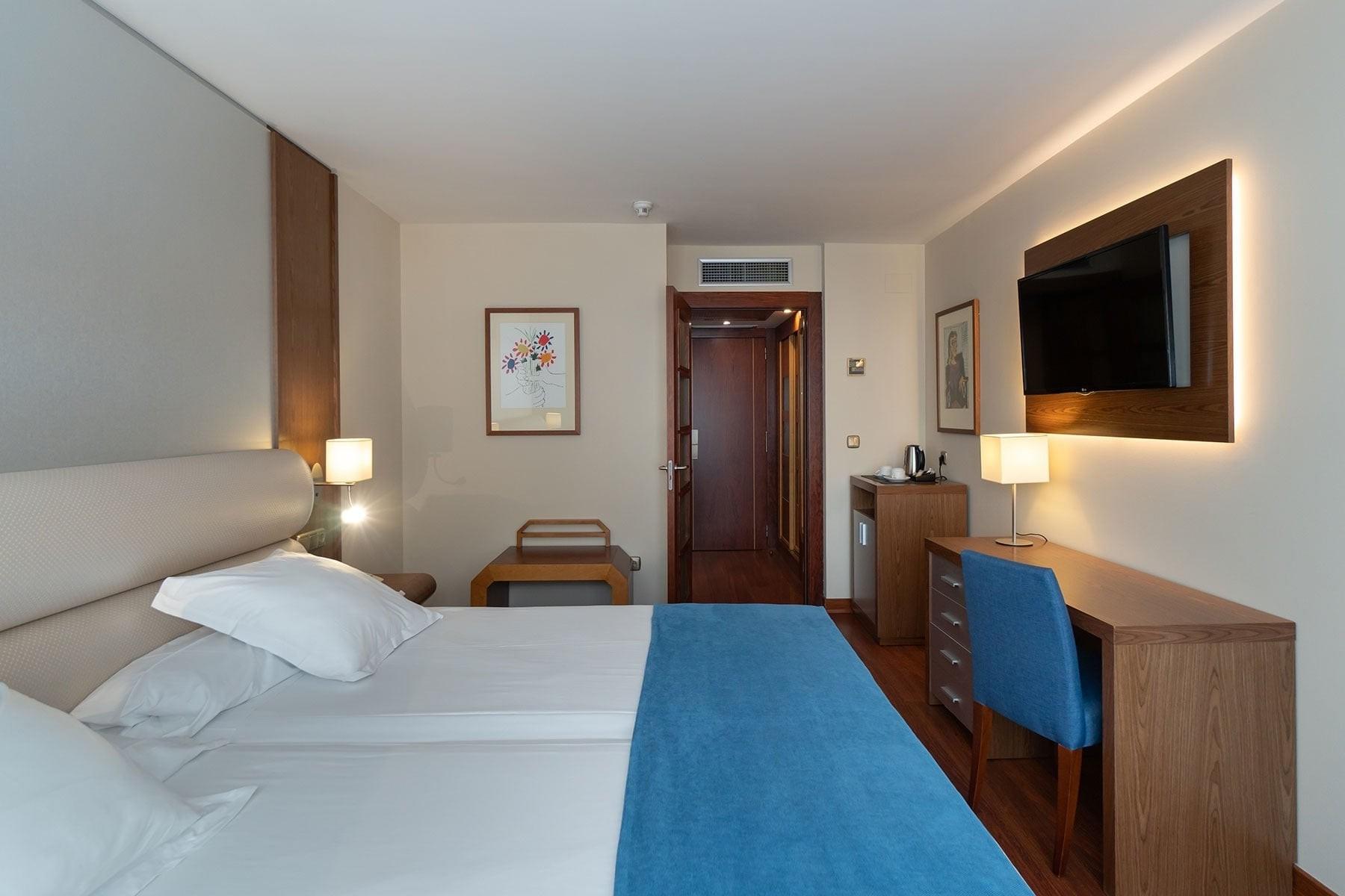 MS Maestranza Malaga Centro slide 3