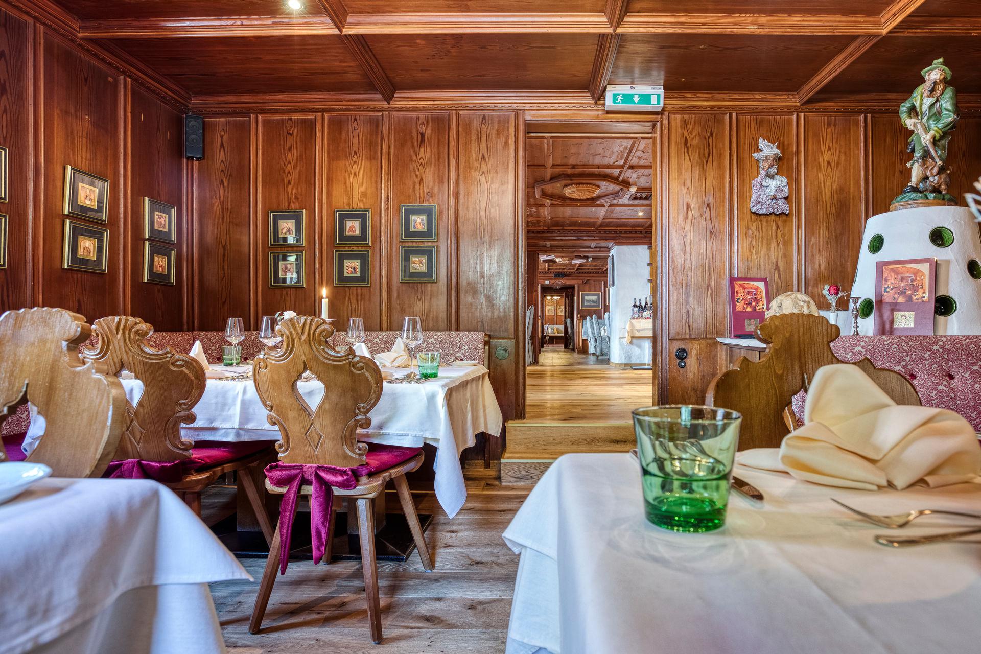 Hotel Alte Post slide 3