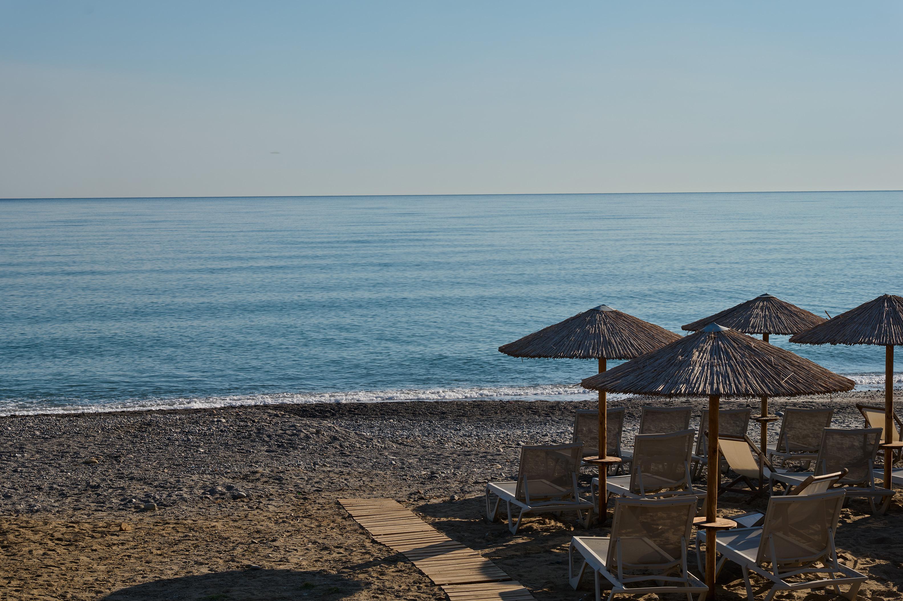 Hotel Atlantica Ocean Beach Resort slide 2