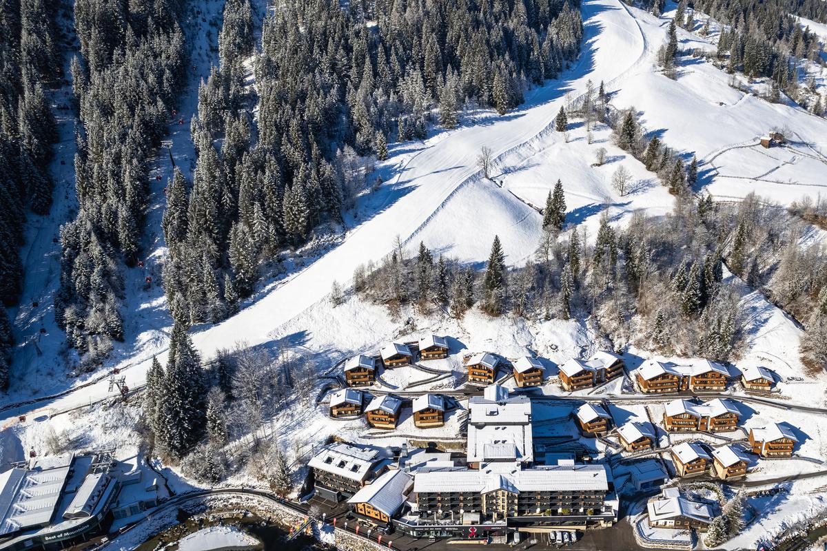 Hotel Adapura slide 2