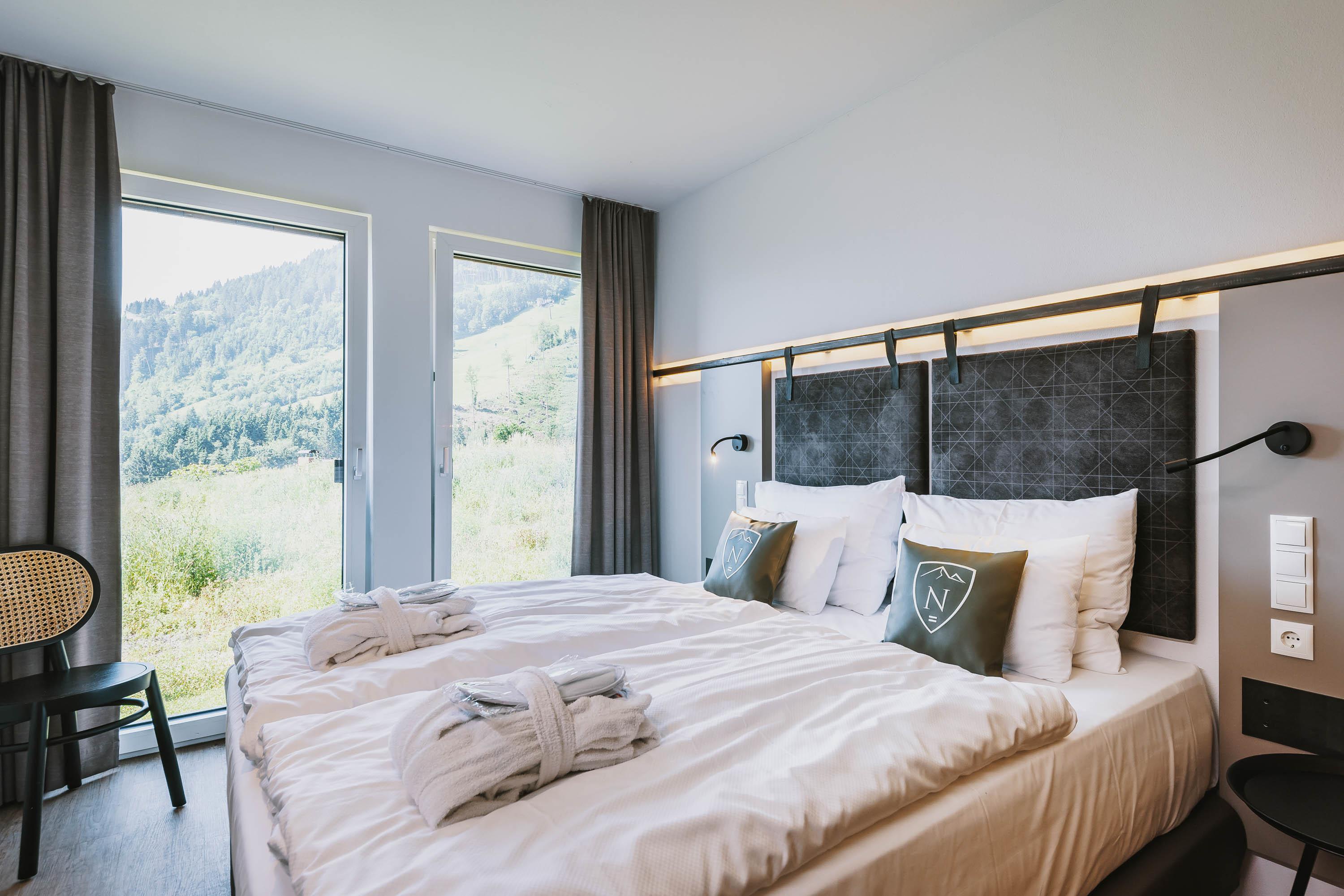 Nikolaus by Avenida slide 5