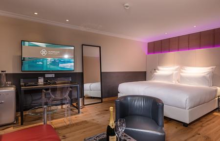 Valsaa Alpinresort - Voksenhotel billede 4