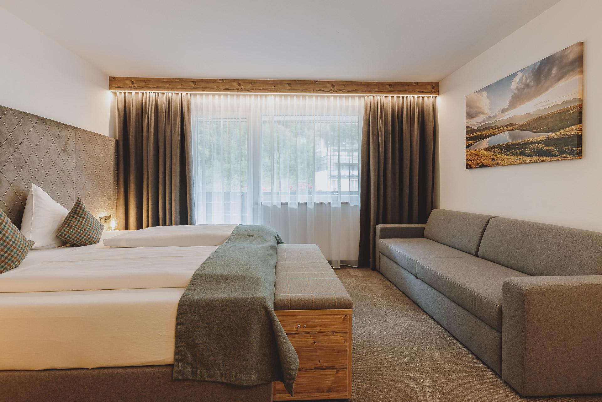 Hotel Der Gollinger slide 2