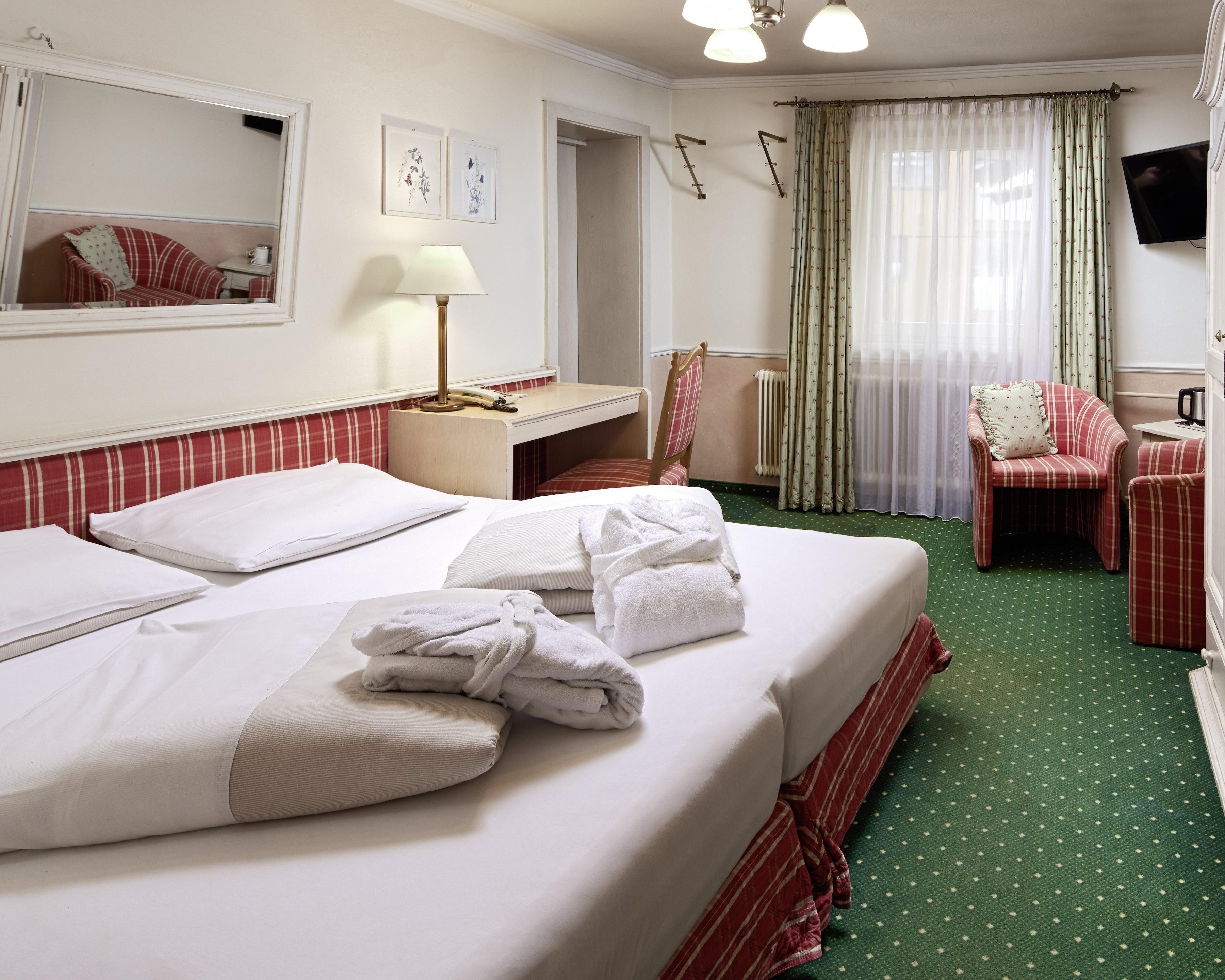 Romantikhotel Metzgerwirt  slide 4