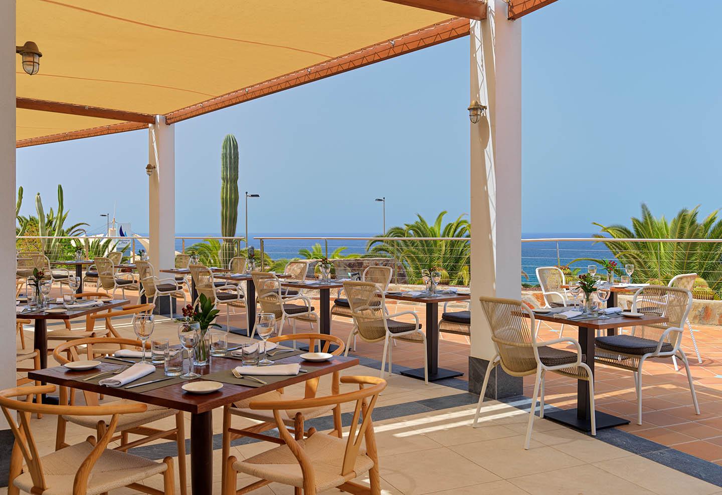 Hotel H10 Playa Meloneras Horizons Collection slide 5