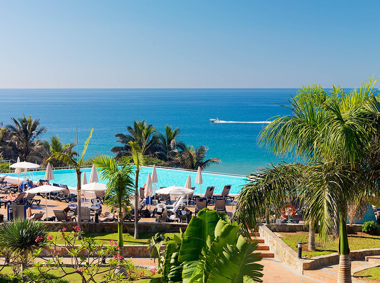 Hotel H10 Playa Meloneras Horizons Collection slide 3