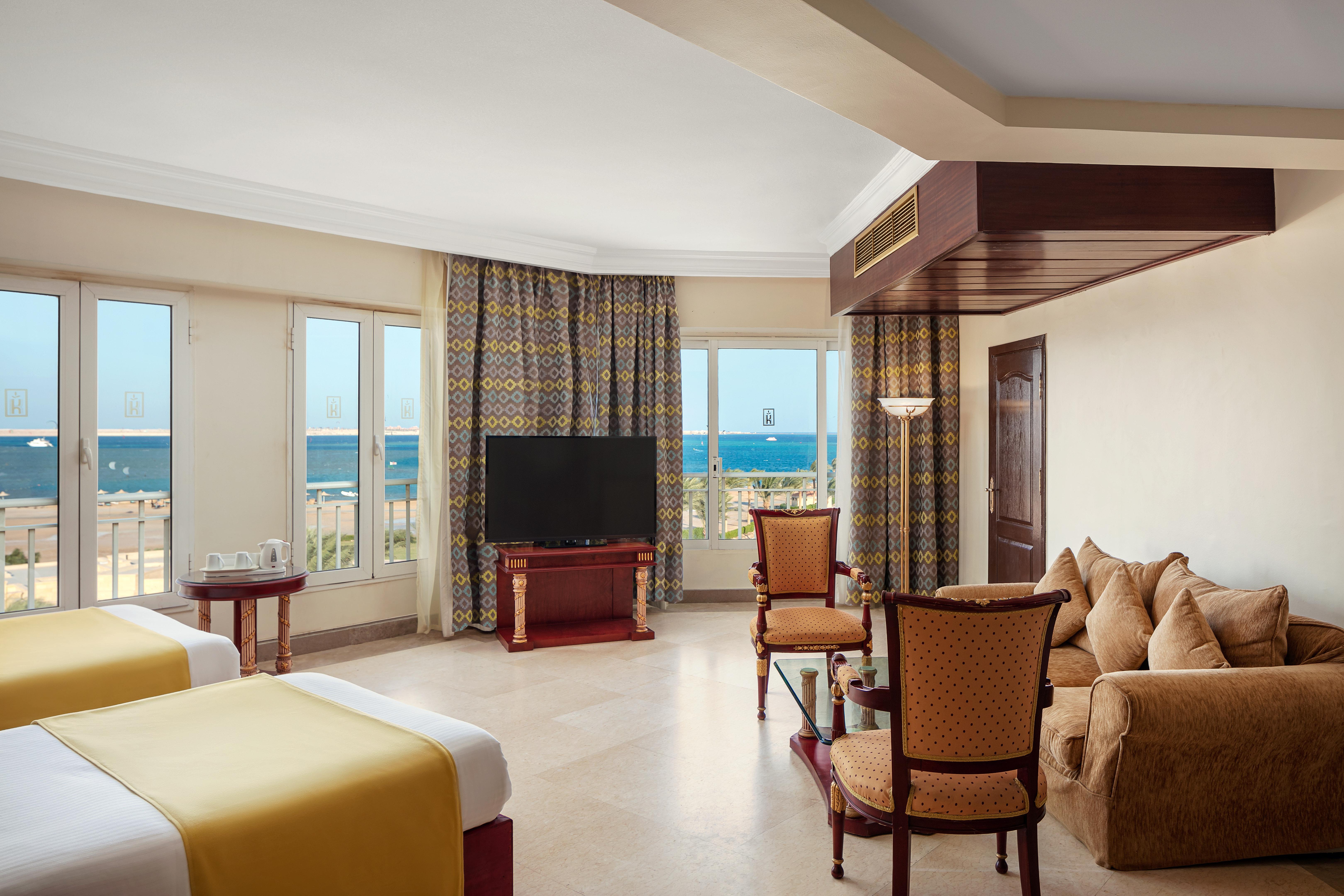 Hotel Palm Royale Soma Bay Resort slide 4
