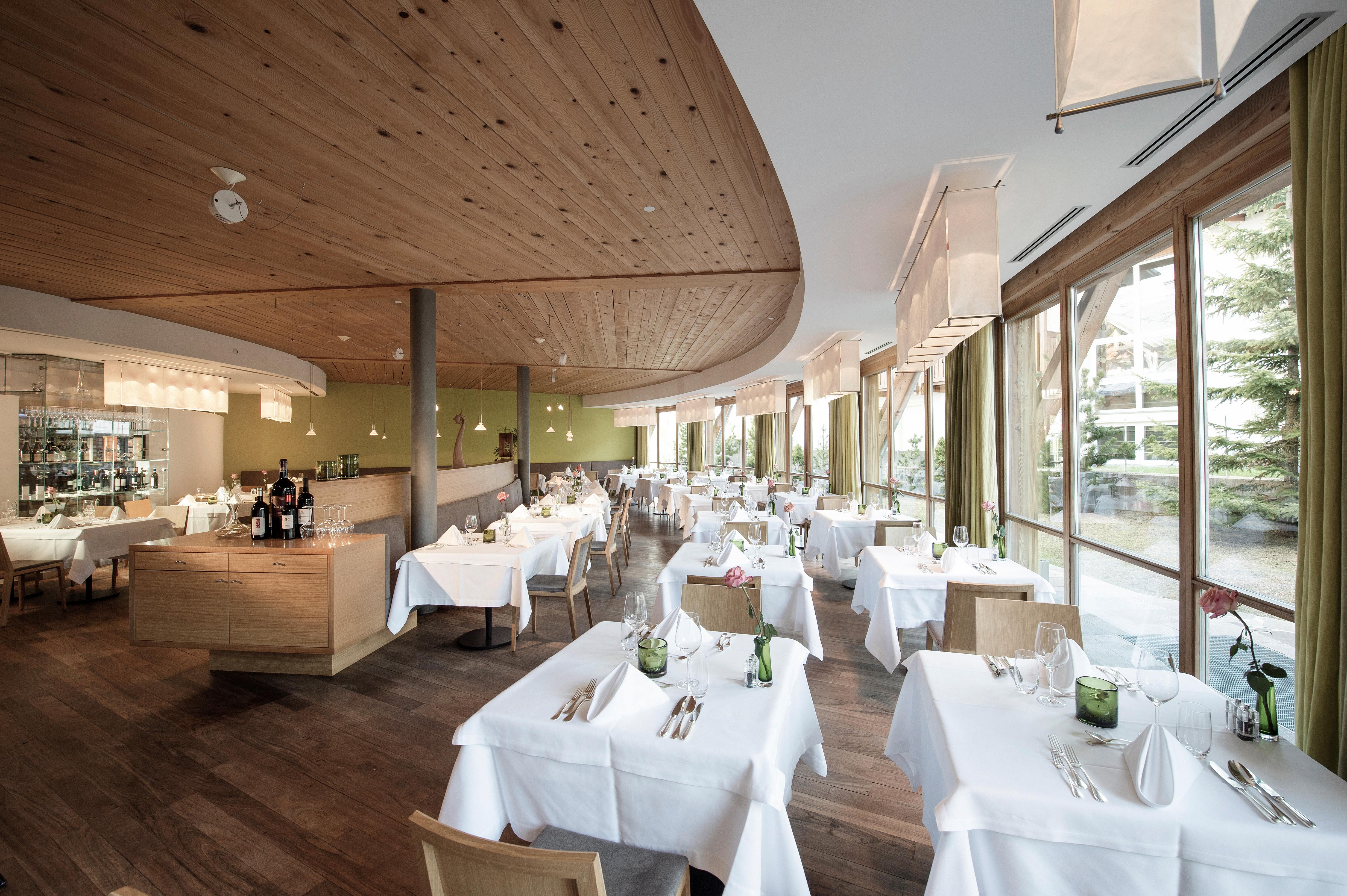 Hotel Seiser Alm Urthaler slide 3