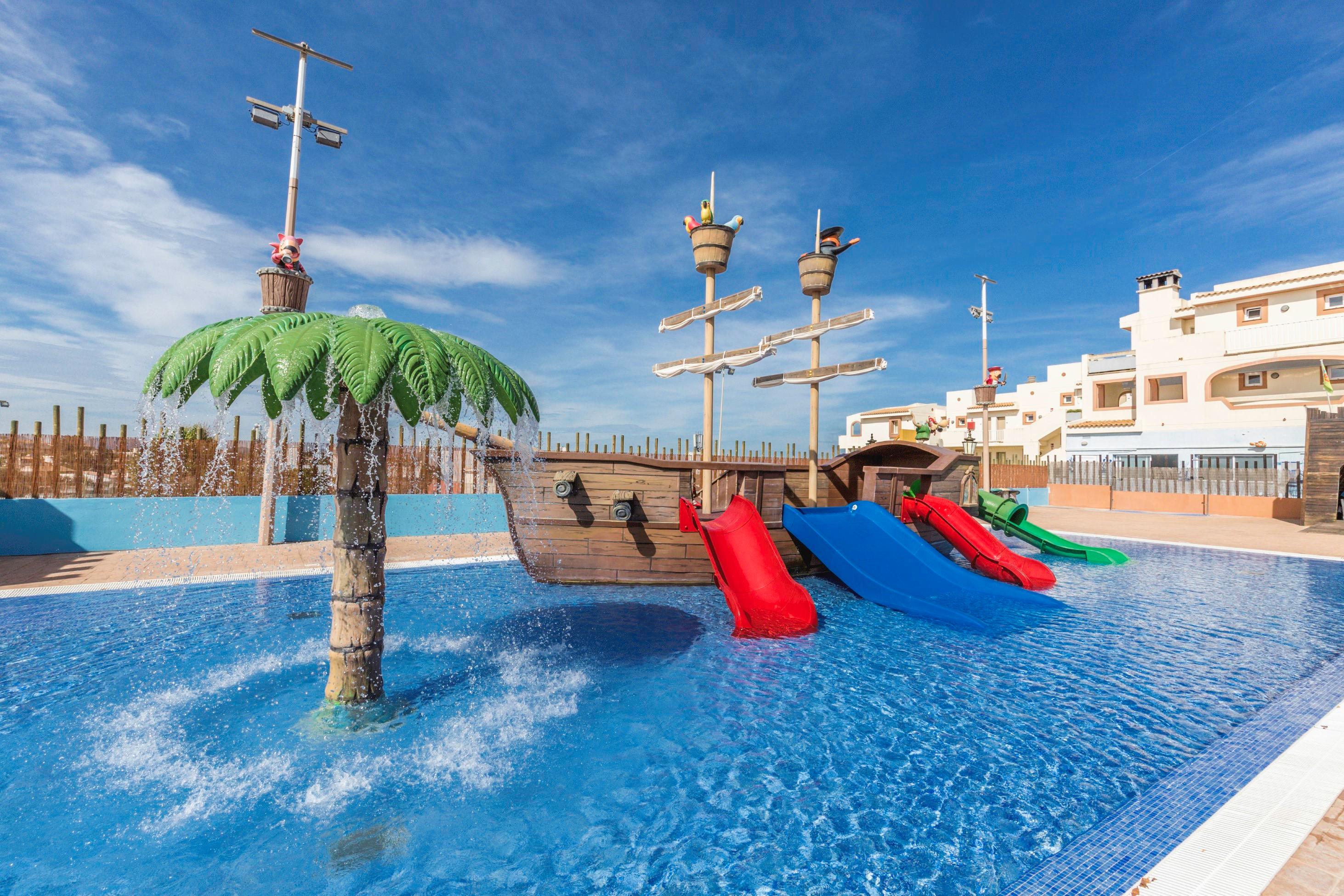 Lejlighedshotel Blau Punta Reina Resort slide 5