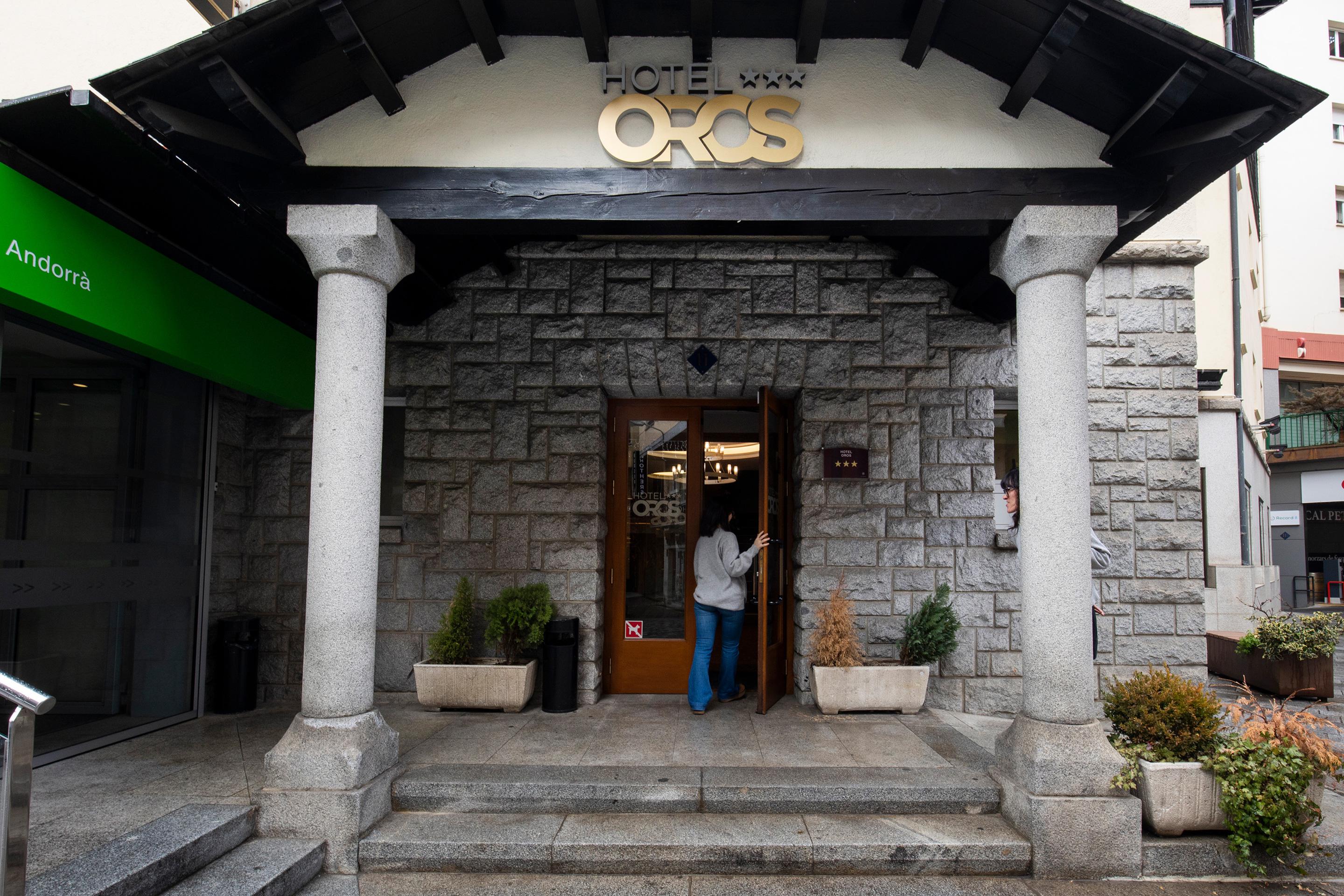 Hotel Oros slide 5