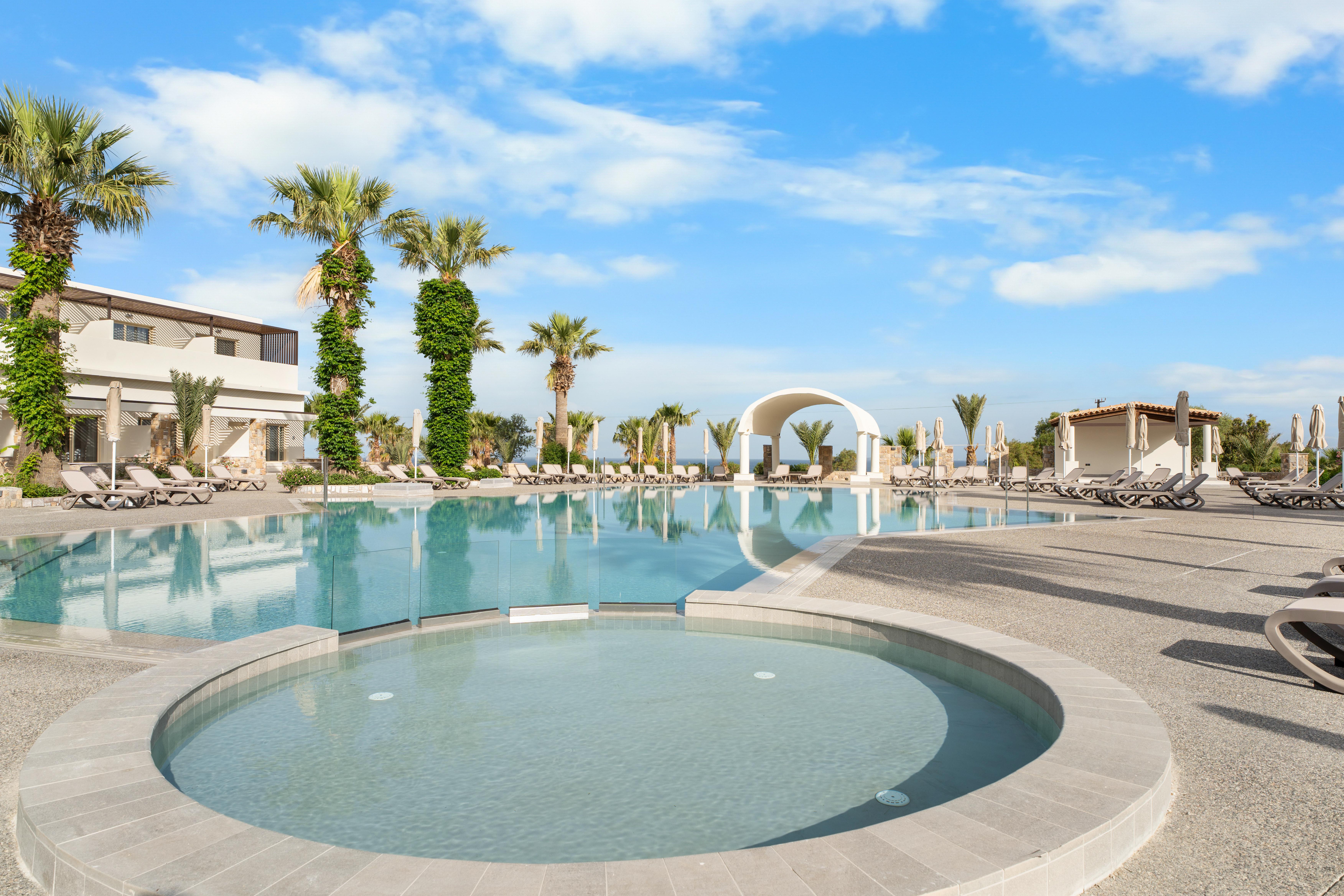 Kouros Palace - Active Lifestyle Hotel