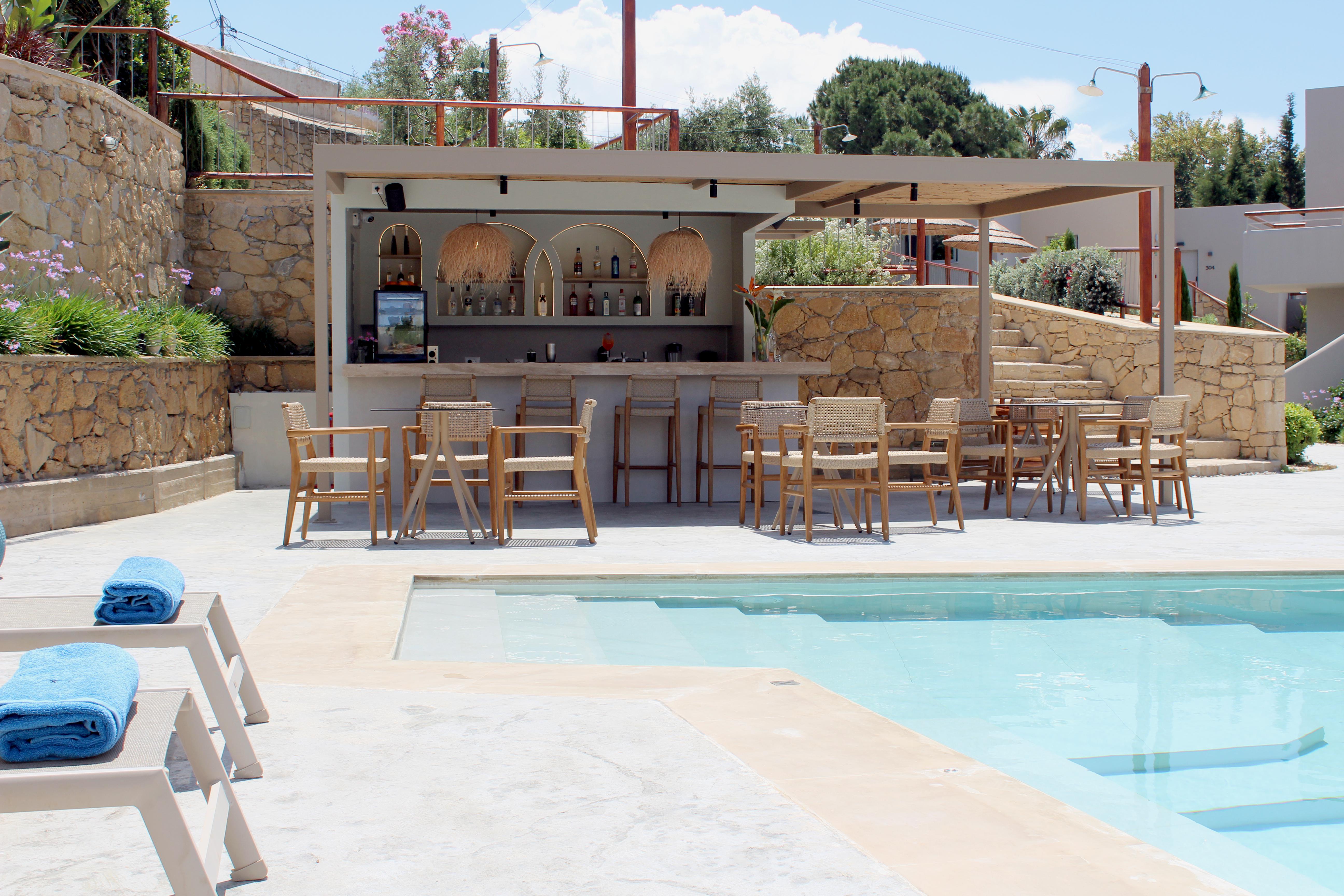 Villaggio Mare Suites slide 3