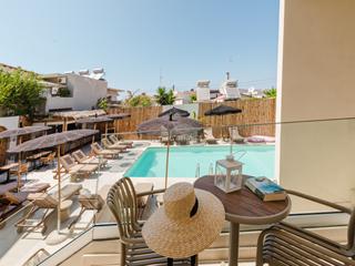 Chania - Agia Marina, Grækenland - Morgenmad afbudsrejse