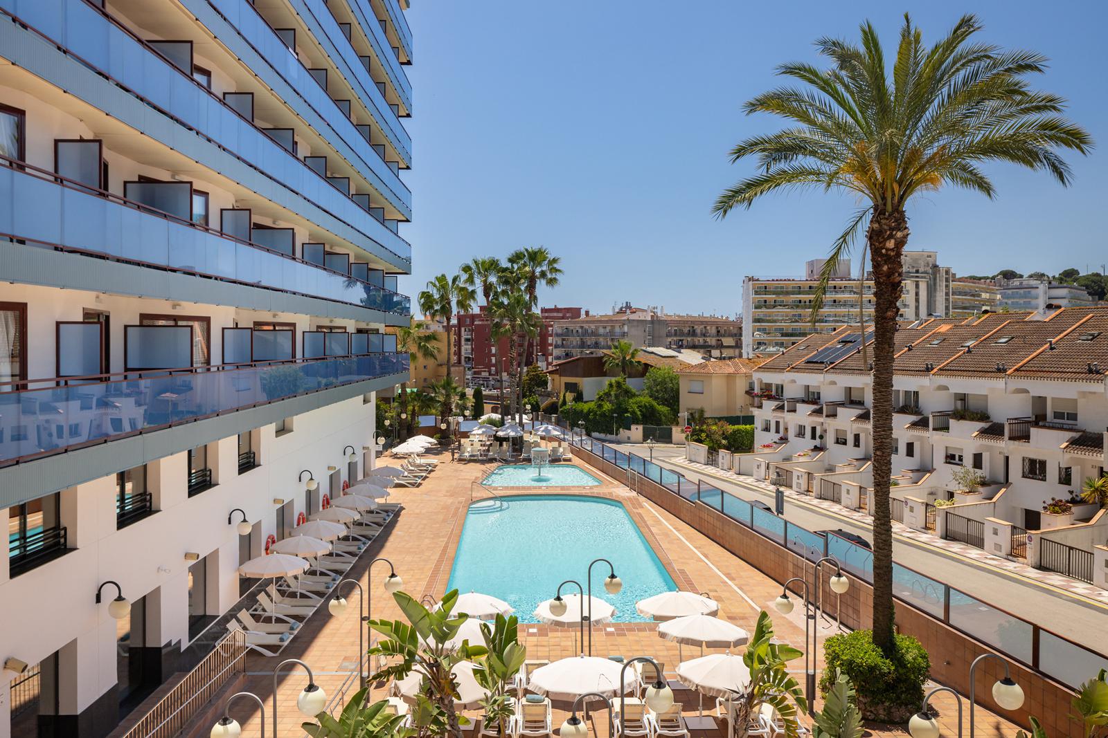 Hotel htop Jadhe