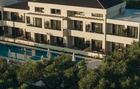 Iskios Suites - Voksenhotel slide 1