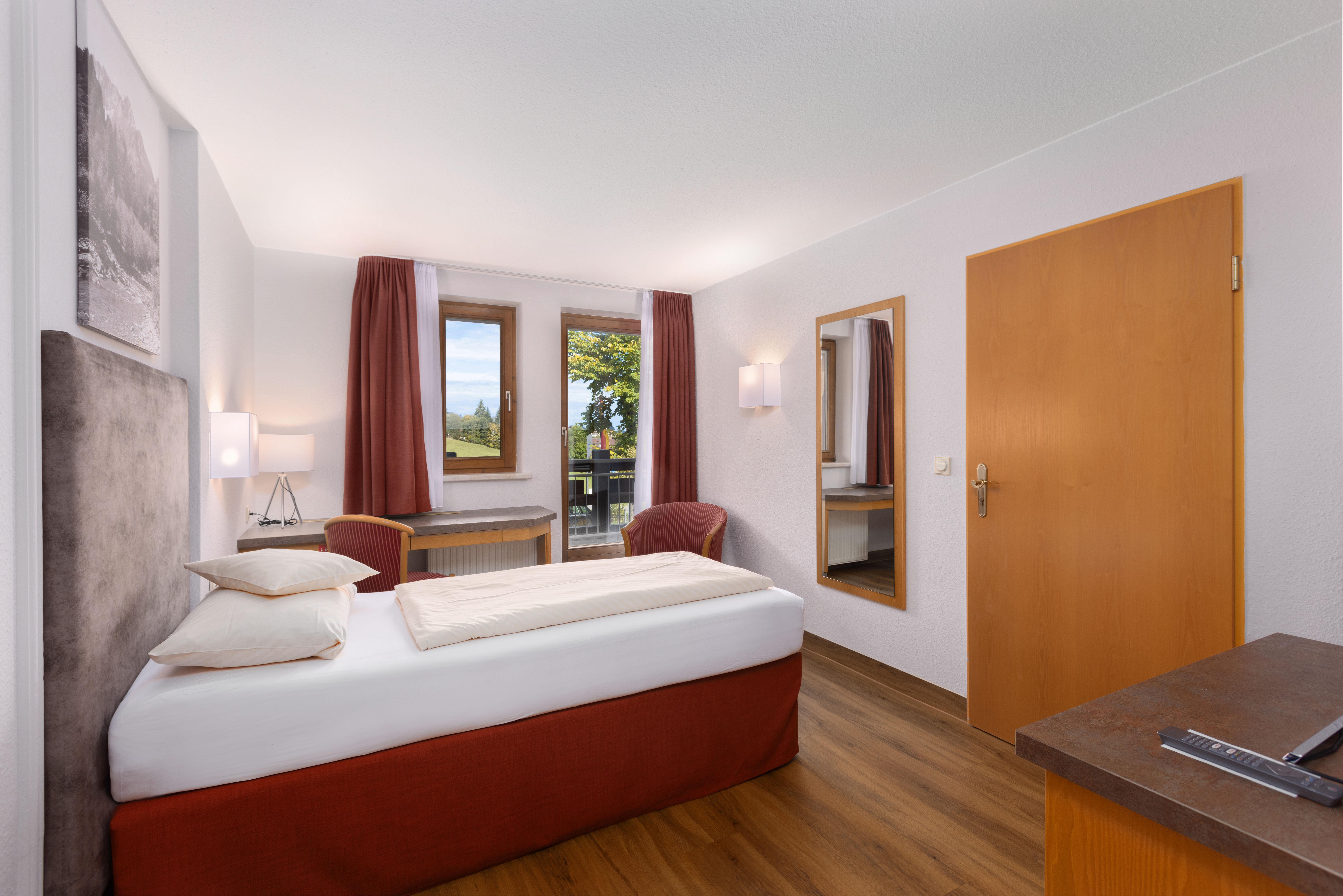 IFA Alpenrose Hotel slide 2