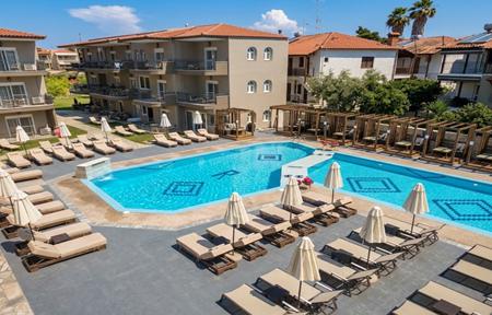 Royal Hotel & Suites - All Inclusive