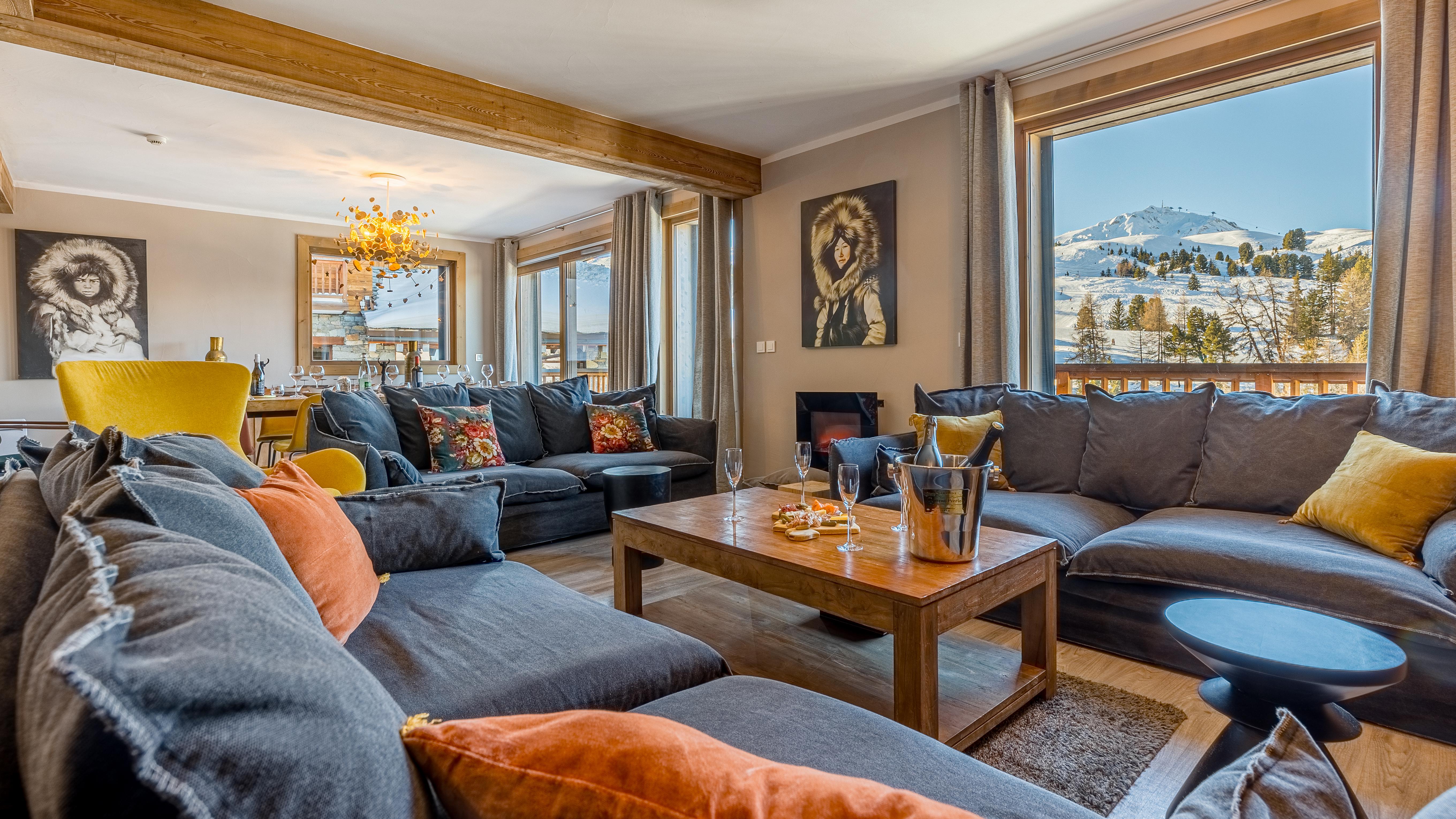 Chalet Hugo slide 3