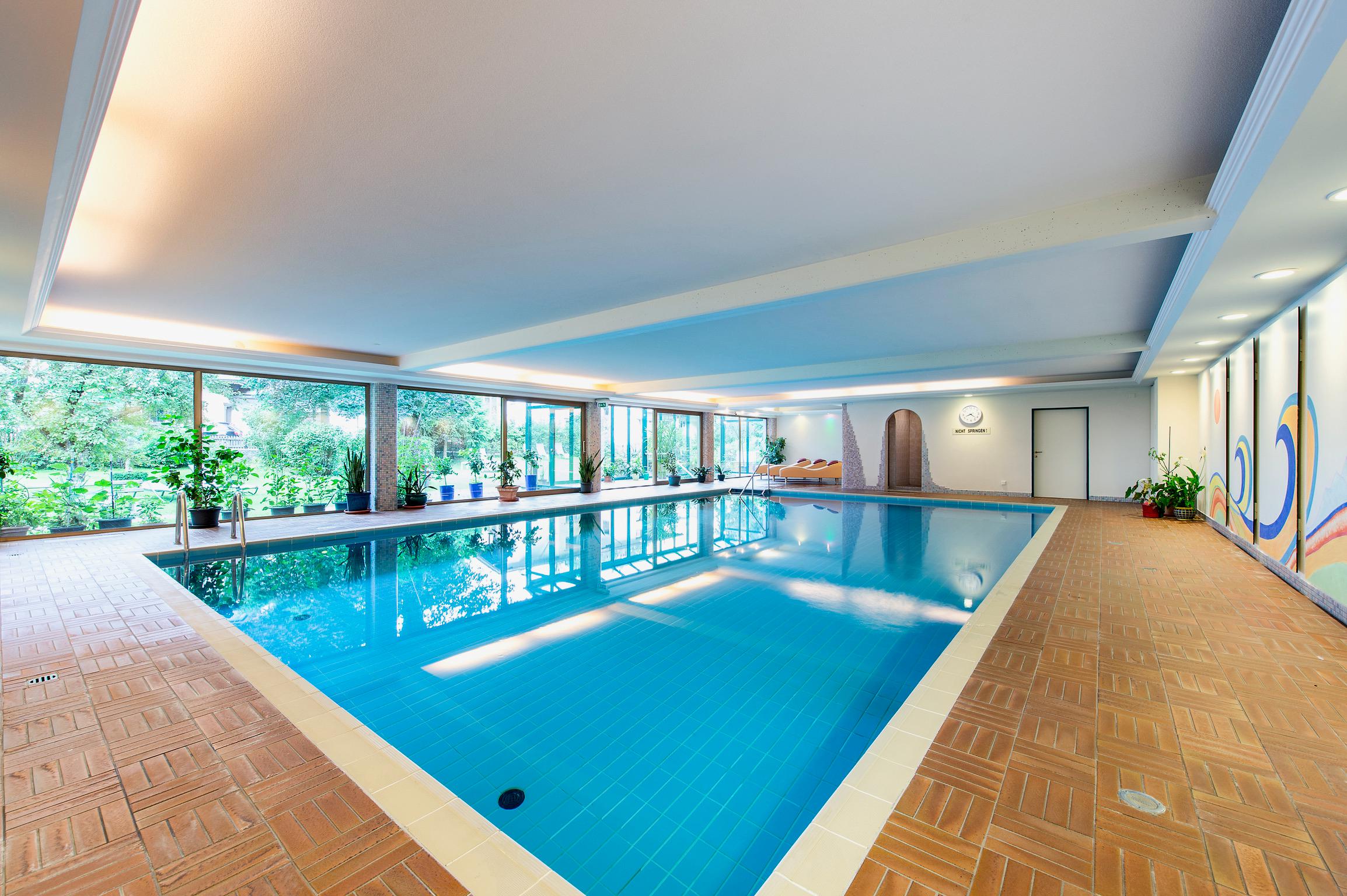 Hotel Strolz slide 5