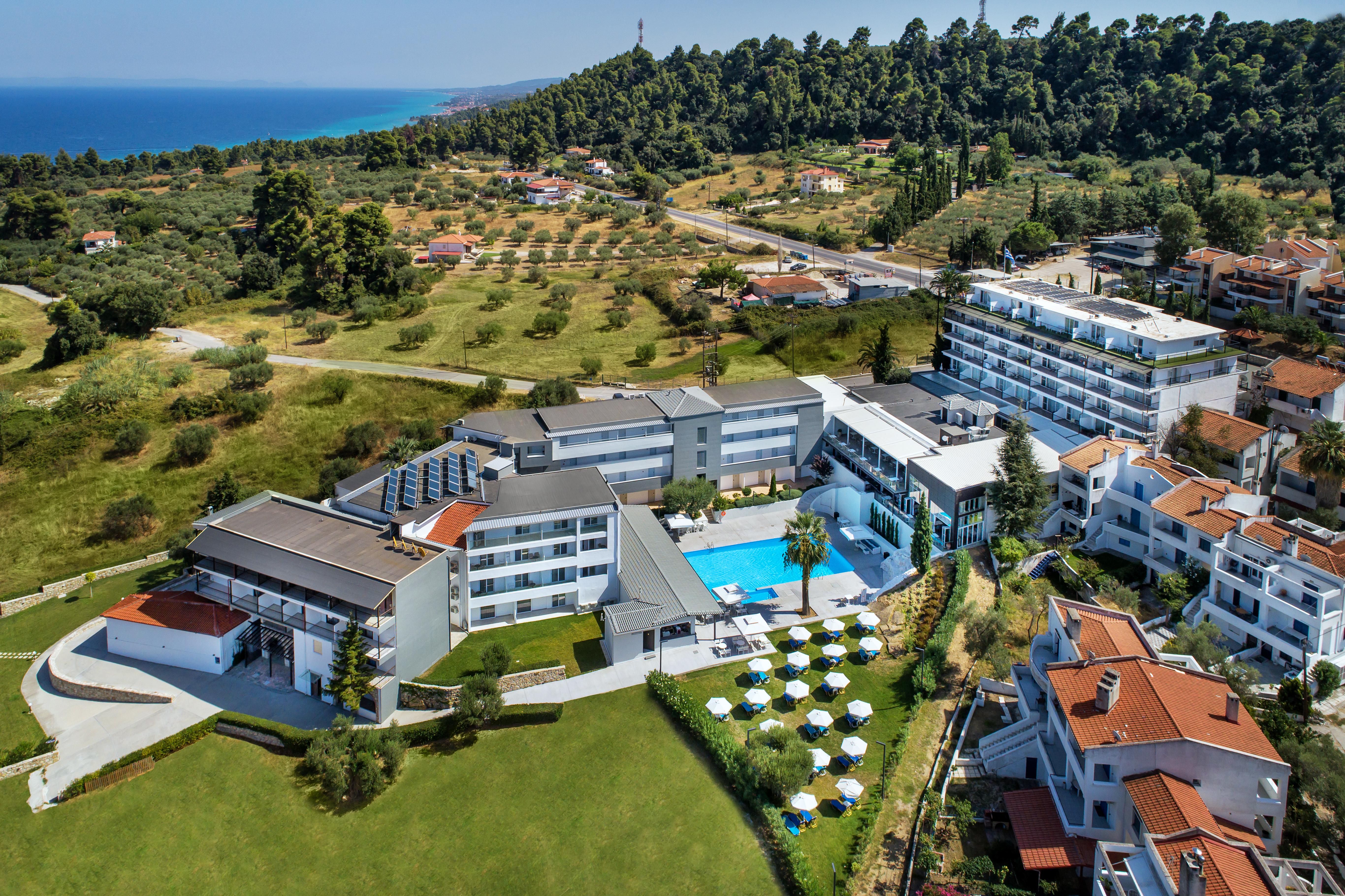 Hotel Kriopigi slide 2