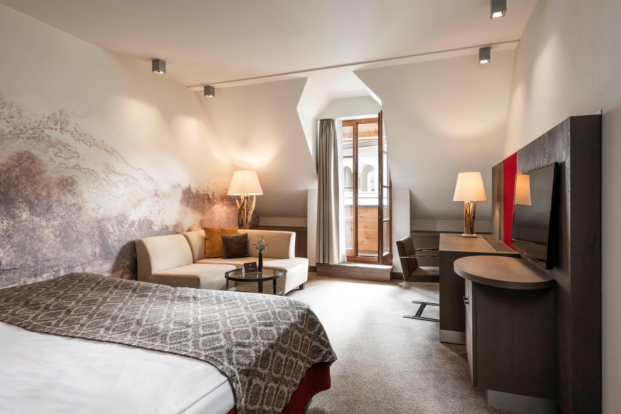 Schlosshotel Kitzbühel slide 2