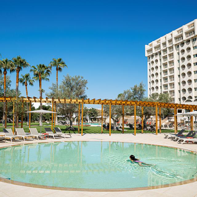 Ozadi Altura Beach Resort - billede 2