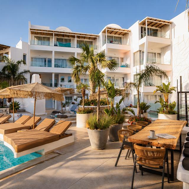 Kouros Home & Suites - voksenhotel 16+