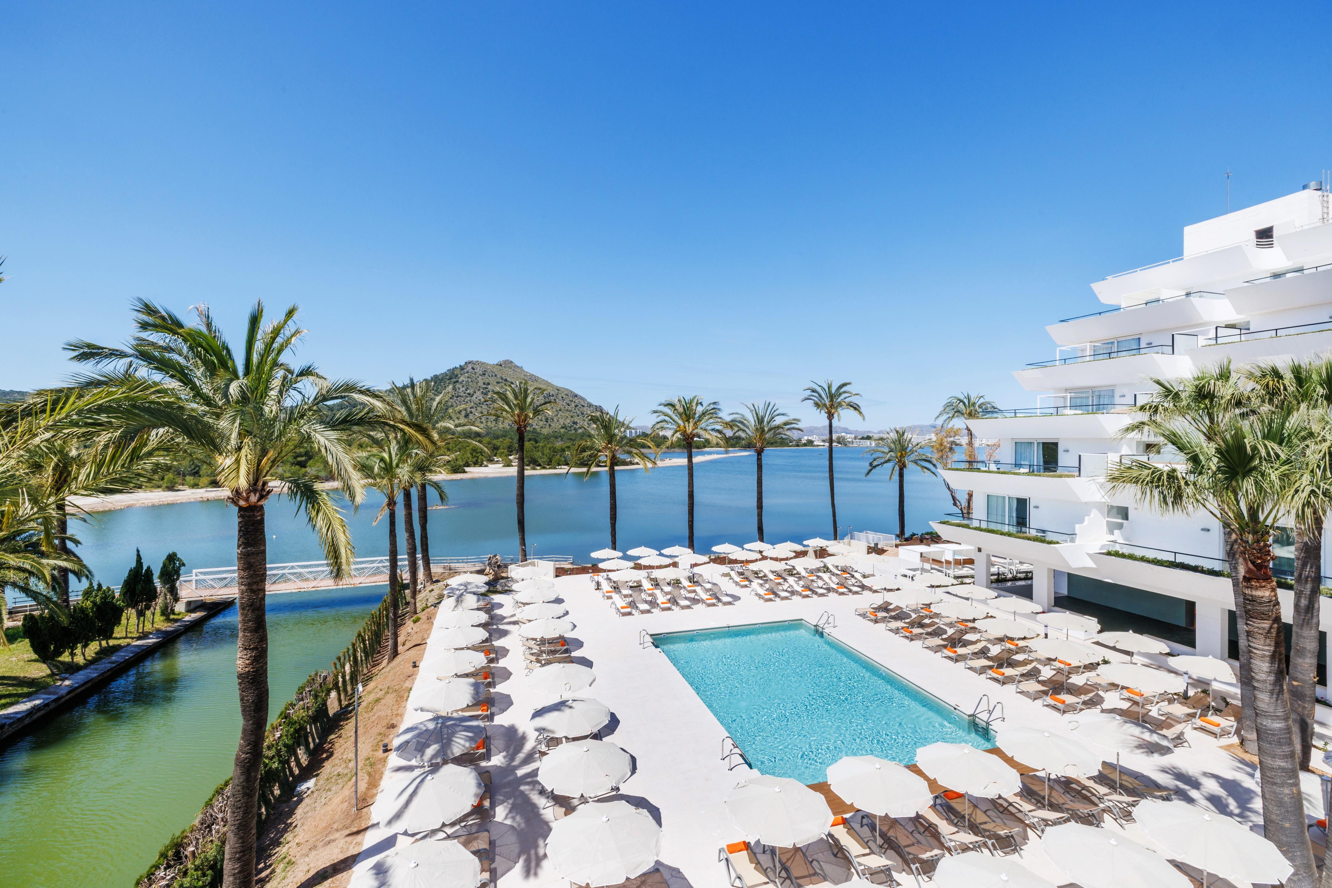 Alcudia, Spanien - Morgenmad afbudsrejse
