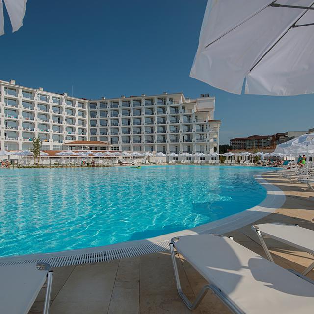 Hotel Sunrise Blue Magic Resort