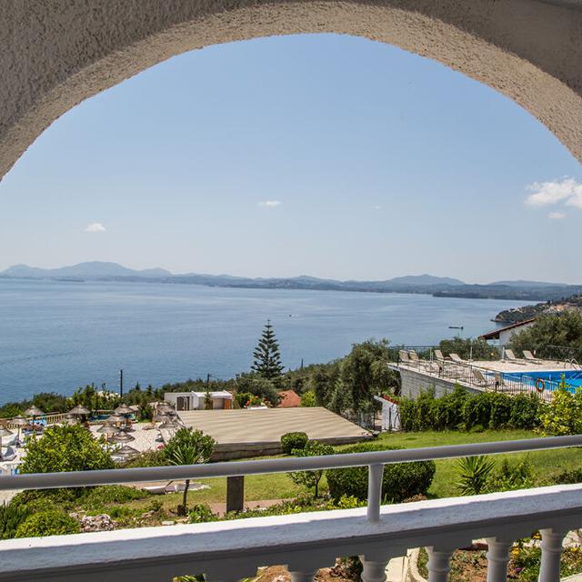 Hotel Pantokrator