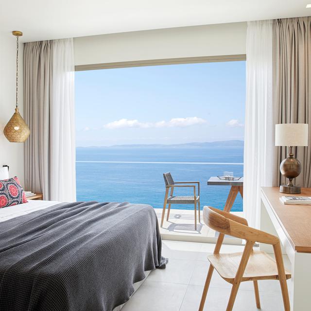 Elix Hotel, Mar-Bella Collection