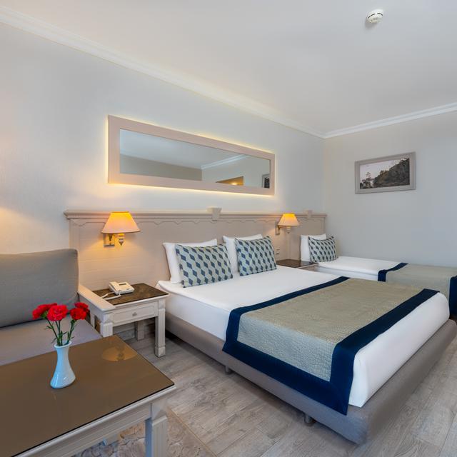 Club Hotel Turan Prince World