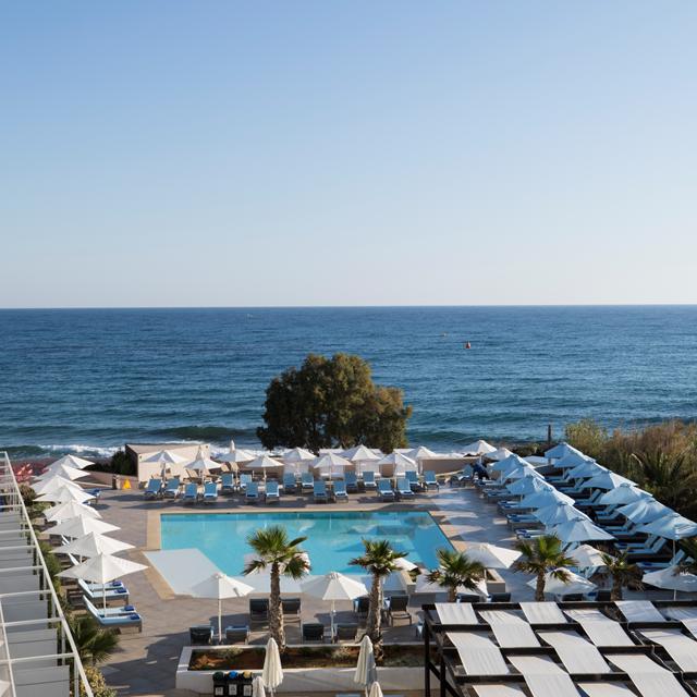 I Resort Beach Hotel & Spa