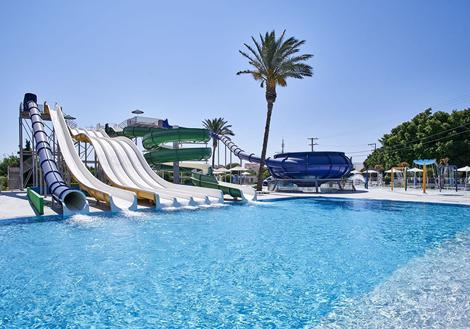 Hotel Blue Bay Resort